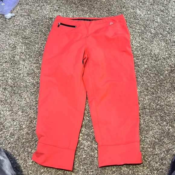 red capris leggings - Picture 1 of 2
